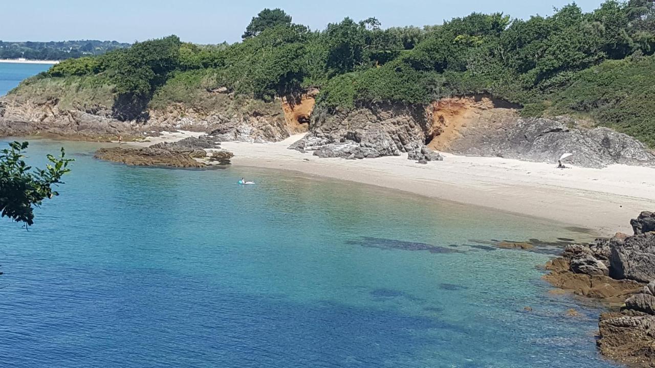 Chambre D'Hote Les Iles Конкарно Екстериор снимка