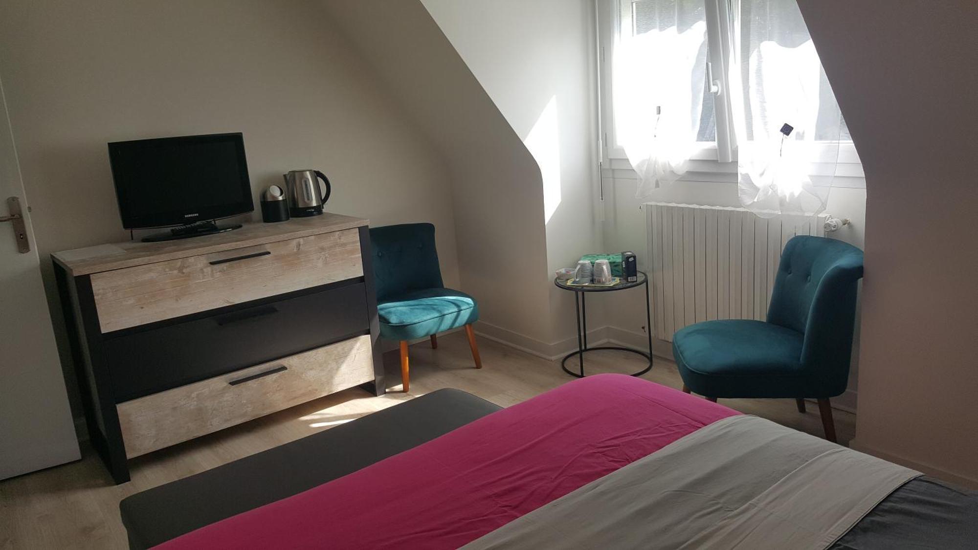 Chambre D'Hote Les Iles Конкарно Екстериор снимка