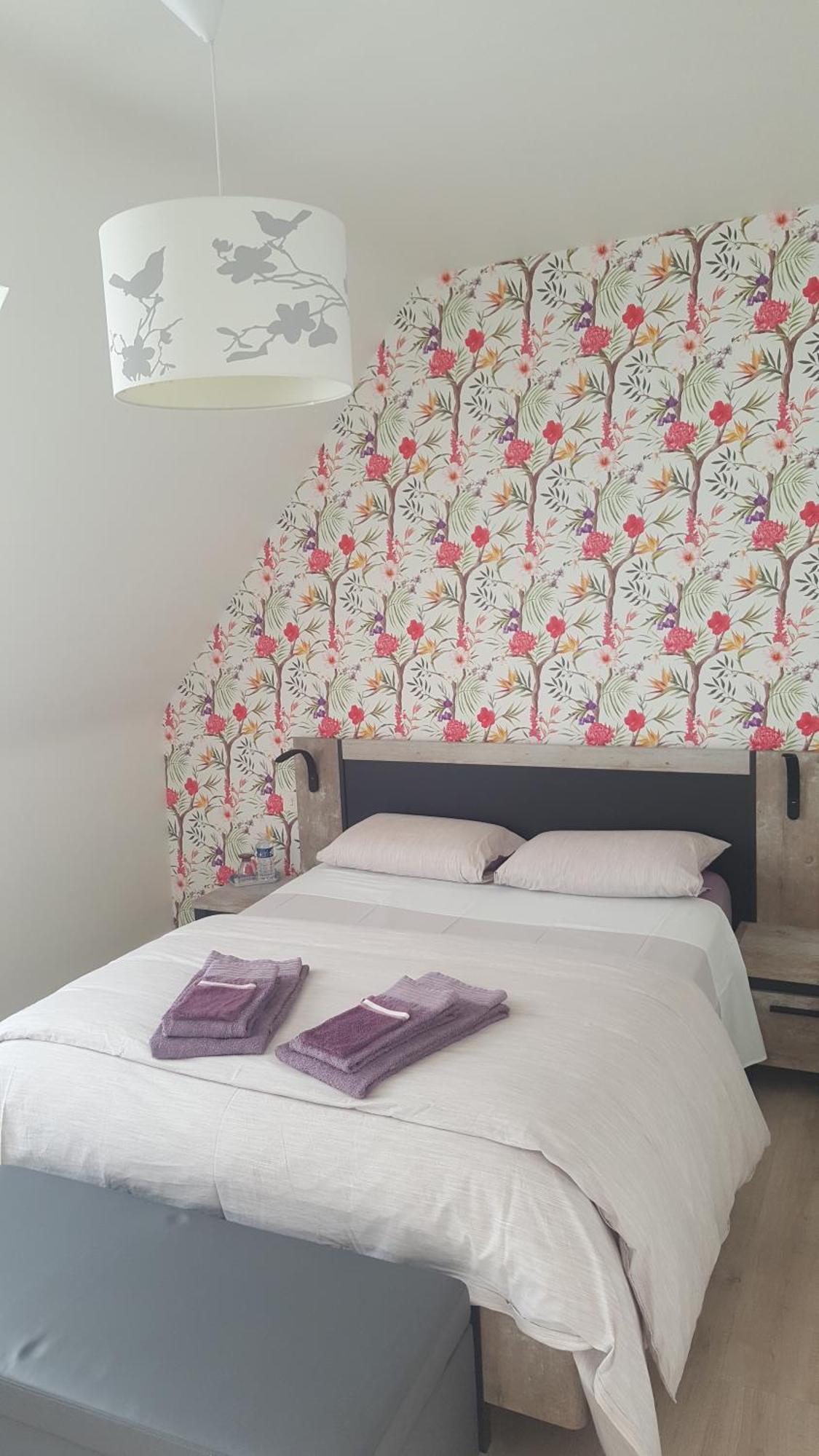 Chambre D'Hote Les Iles Конкарно Екстериор снимка
